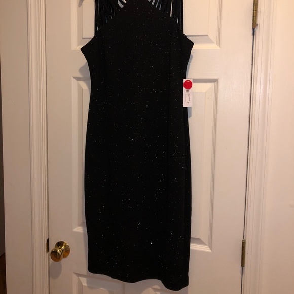 Formal black dress - Picture 2 of 8